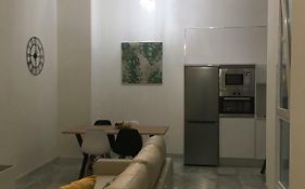 Apartamento nuevo en casa tipo palacio