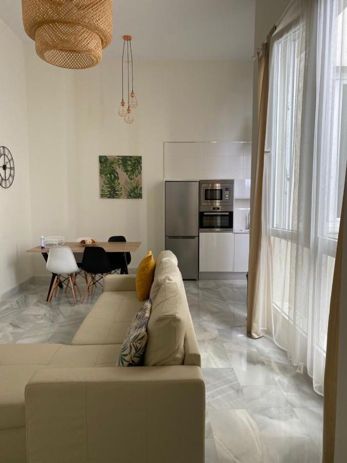 Apartamento nuevo en casa tipo palacio Cádiz Exterior foto