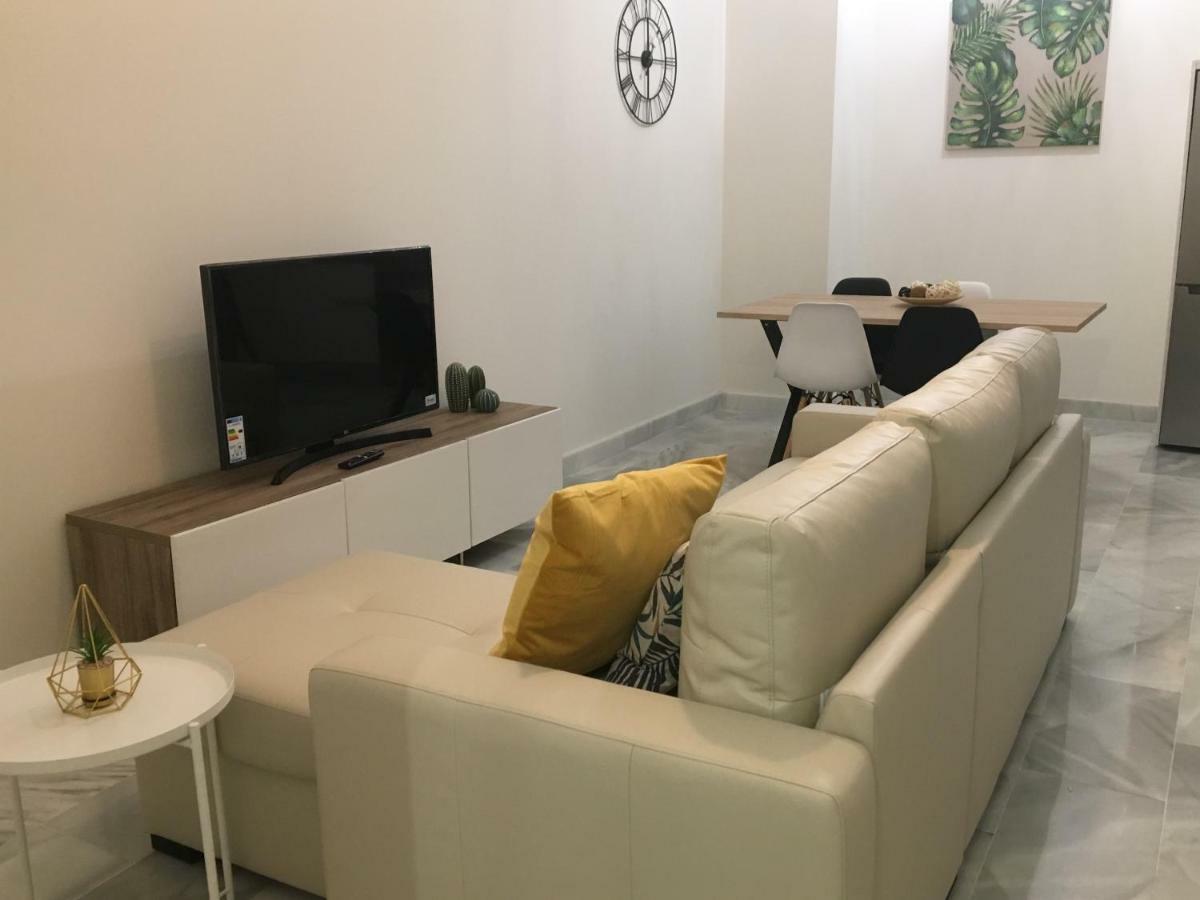 Apartamento nuevo en casa tipo palacio Cádiz Exterior foto